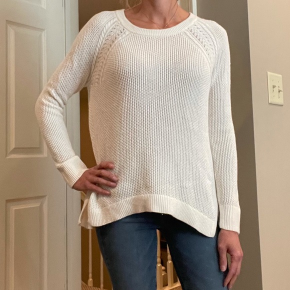 Ann Taylor LOFT Sweater - Picture 2 of 13